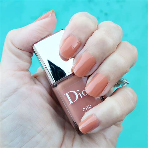 dior vernis chien|dior vernis nail polish.